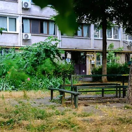 Ultra-central, Cozy And Quiet Bucharest