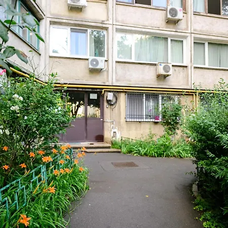 Ultra-central, Cozy And Quiet Bucharest